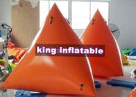 Şişme Üçgen PVC Yüzer Oyuncaklar / Su Parkı İçin Turuncu Uyarı ve Reklam Şamandıraları