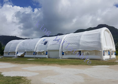 Güçlü Rüzgar Direnci ile 40 X 10 X 6 M PVC Beyaz Şişme Etkinlik Çadırı