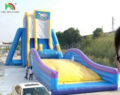 Ticari parti Kiralama İlginç Çılgın Mavi Çocuklar ve Yetişkinler İçin Şişme Su Kaydırması