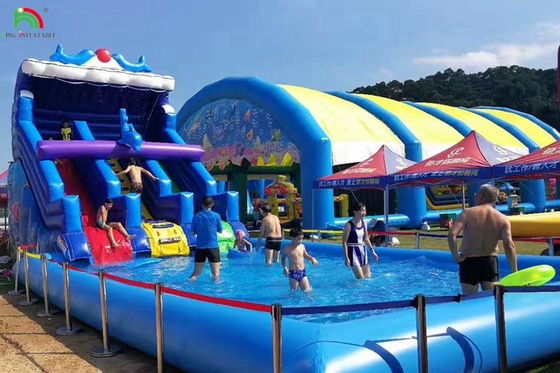 Büyük şişme su kaydırma sistemi Rainbow Double Lane Su kaydırma sistemi Yetişkin yüzme havuzu