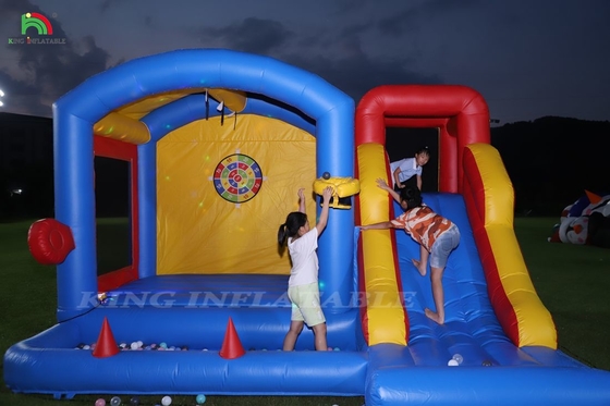 Çocuklar için şişme sıçrama kalesi, süpürge, tırmanma, engeller, trampolin, top havuzu.