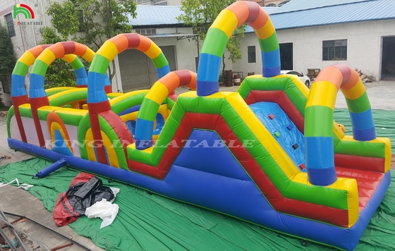 Ticari arazi engeller kursu spor çocuklar için şişme engeller oyunu