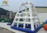 Beyaz / Mavi Isı Yalıtımlı Şişme Su Oyuncak / Kaydıraklı Aqua PVC Tırmanma Kulesi