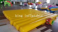 Isı Yalıtımlı Sarı Şişme Su Oyuncakları / PVC L 4.5m * D 0.3m Ağ Geçidi / İşaretleyici Şamandıralar