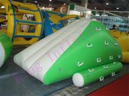 Aqua Özelleştirilmiş Şişme Su Oyuncakları / Yetişkinler ve Çocuklar İçin Mini Atlama PVC Buzdağı