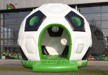Renkli Futbol Blow Up Bouncy House Dayanıklı 0.55mm PVC Tente Malzemesi