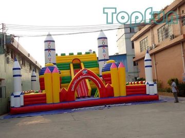 Roket Fırlatma Merkezi Atlama Kalesi 10m x 10m Eğlence Parkı İçin Özelleştirilmiş
