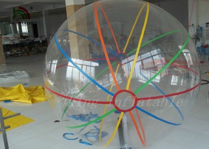 Özelleştirilmiş Perakende Şerit renkli Şişme Su Topları Üzerinde Yürüyüş Plato 1.0mm PVC